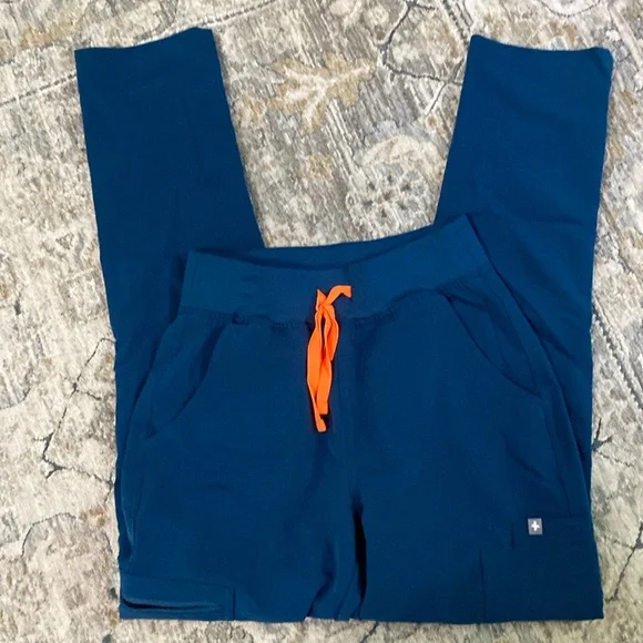 Figs scrub pants - Picture 1 of 3